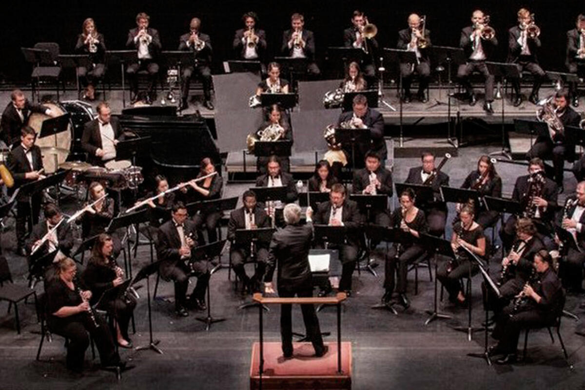 UNLV Wind Orchestra performs