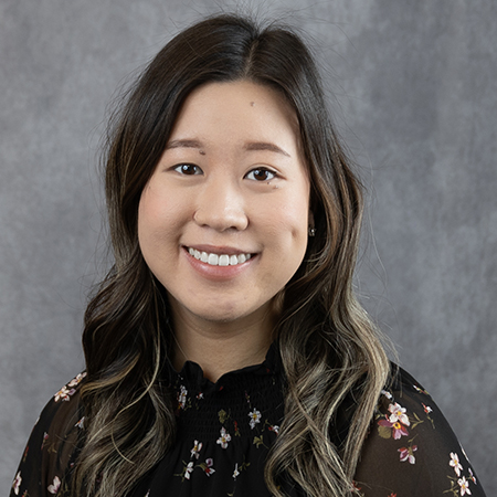 Portrait picture of Shelly Tang