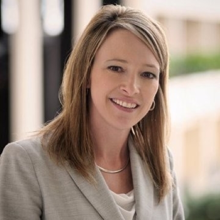 Headshot of Nikki Etherington