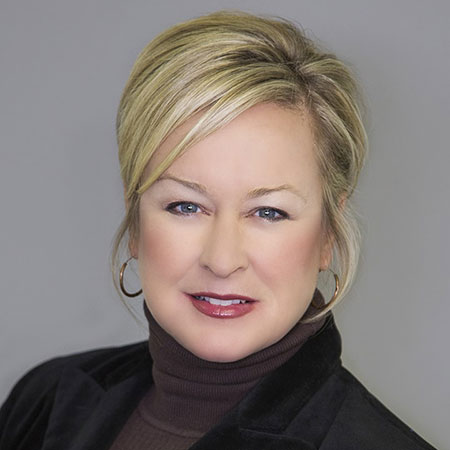 Portrait of Raquel Floyd