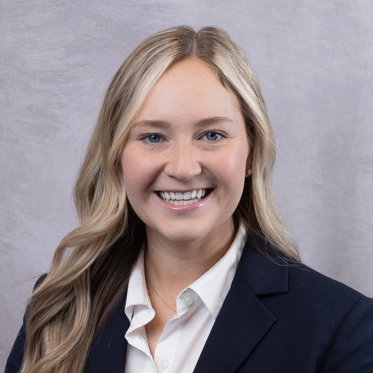 haley Icen - Head shot