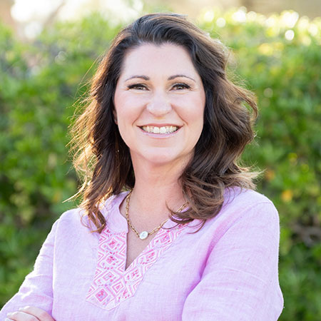 Portrait of Erin Farrar