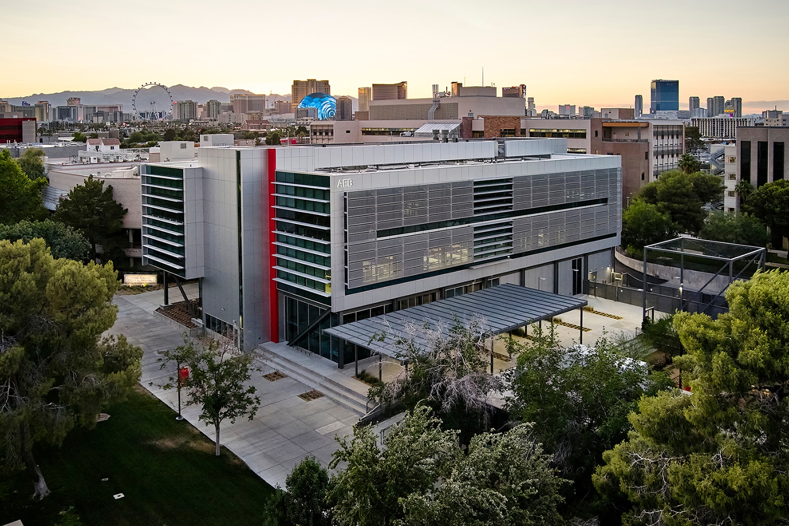 University of Nevada, Las Vegas School of Dental Medicine — photo 3 from the school's website