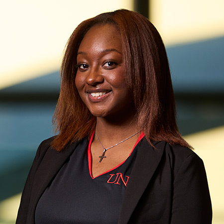 Portrait of Nia Bell