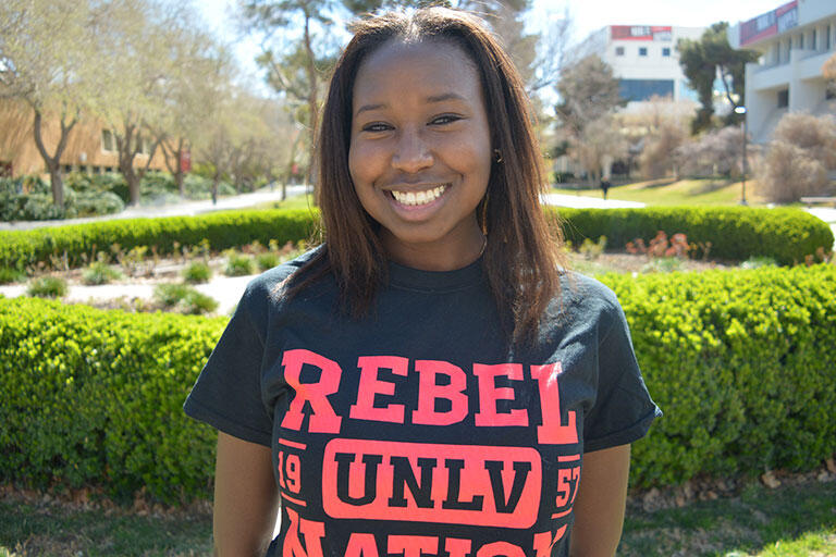 Headshot of Rayven Etil