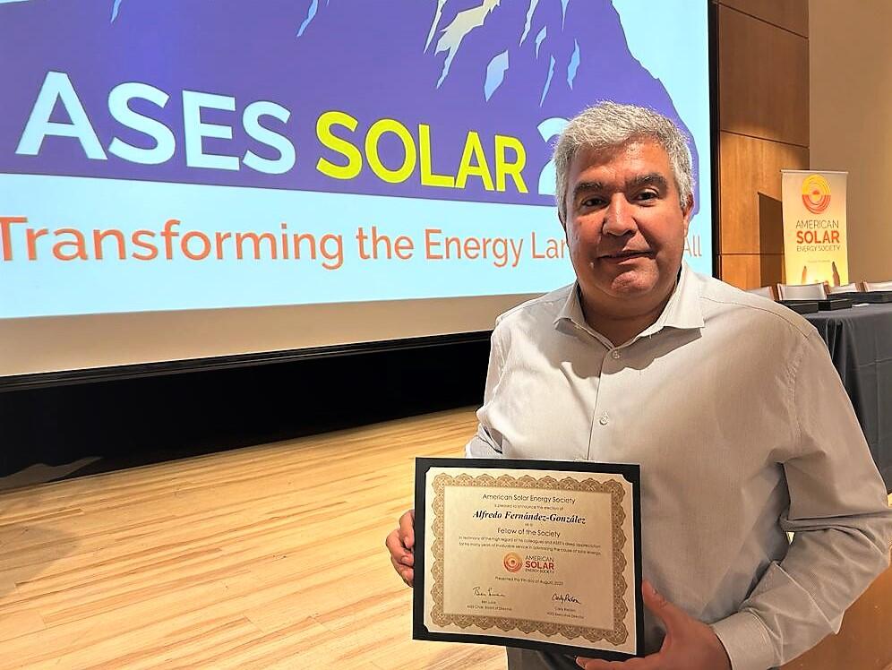 Alfredo Fernandez-Gonzalez inducted as Fellow of the American Solar Energy Society.