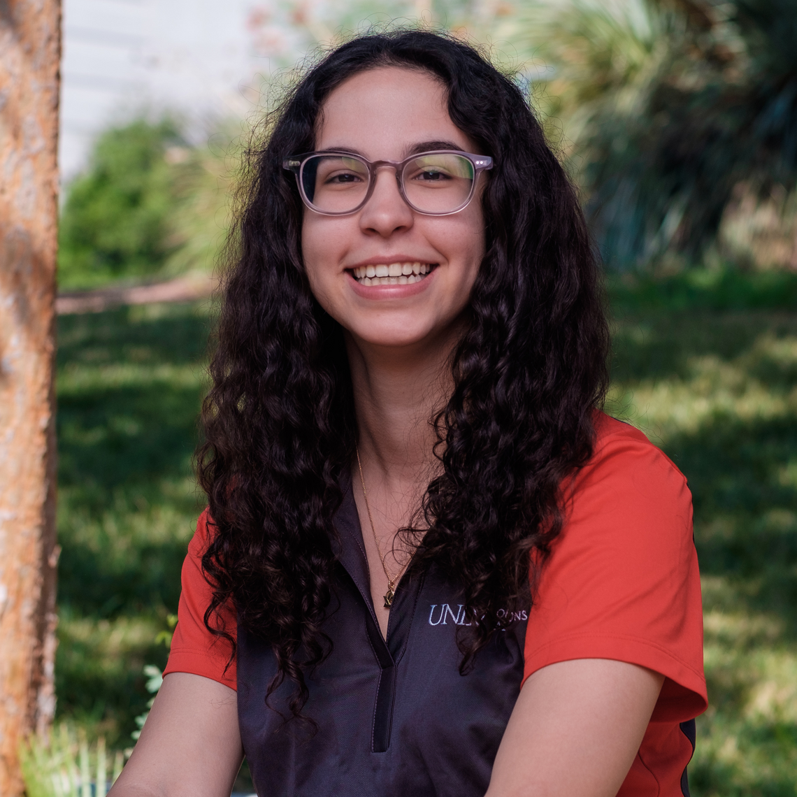 Laura Garcia's Headshot