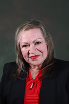 Headshot of Linda Cavazos