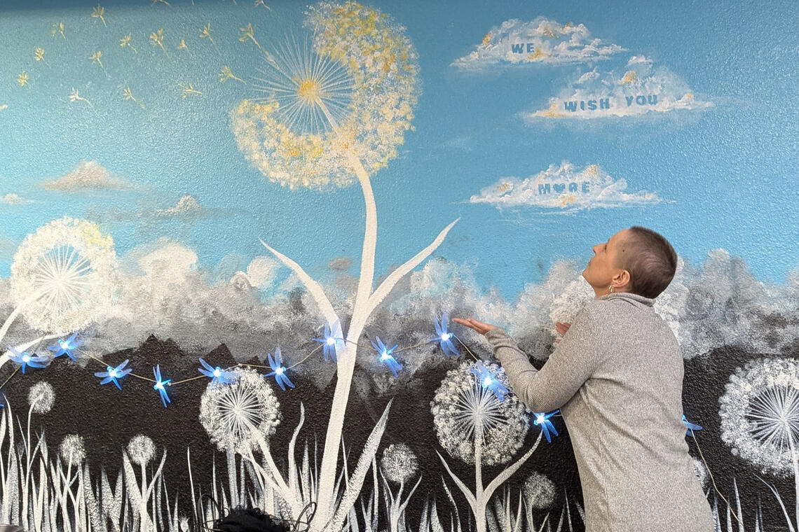 Painting of a wall painting for students