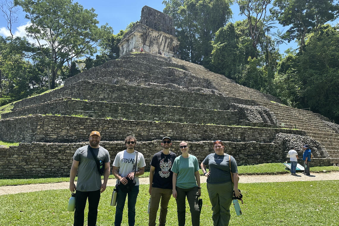 UNLV undergrads at Palenque