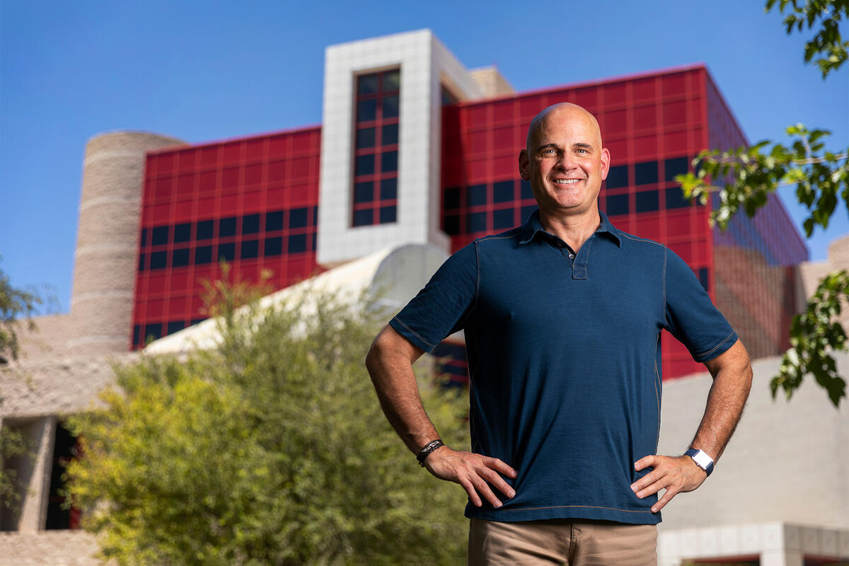 Portrait of Steven Palazzo, the UNLV Schoool of Nursing's new associate dean for academic affairs