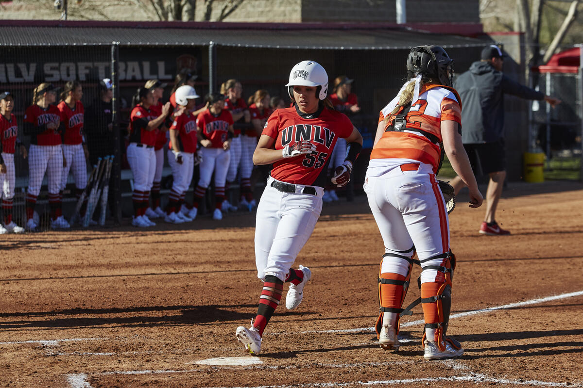 Myranda Bueno scores