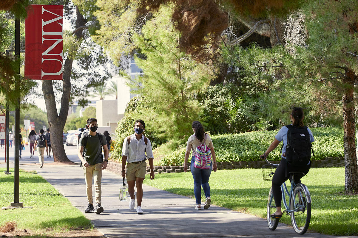 unlv students walking on campus