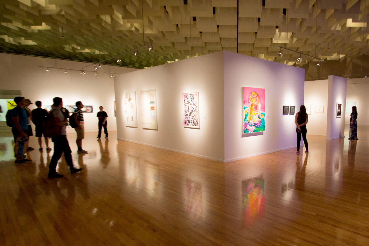 students view art gallery