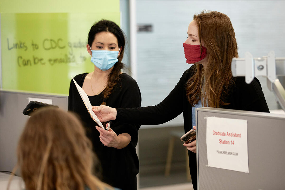 Several students from the School of Public Health are helping the Southern Nevada Health District by doing contact tracing on COVID-19 patients.
