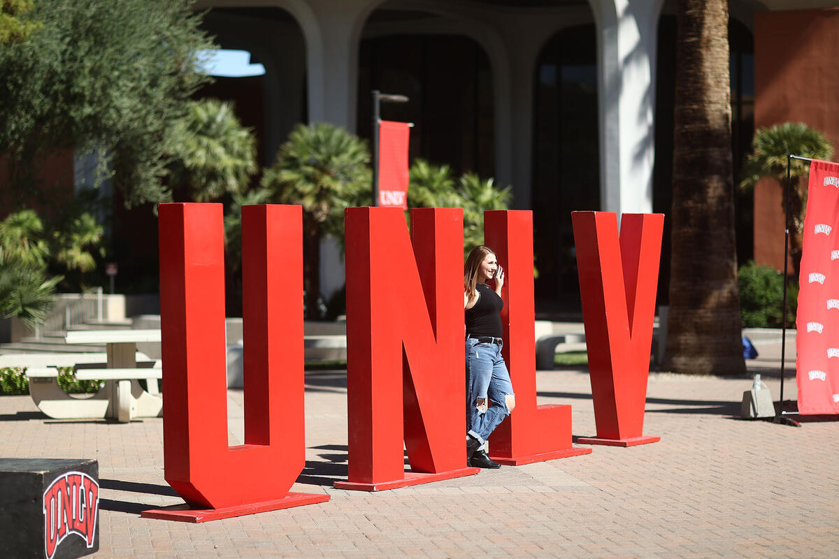 U-N-L-V letter sign outside of the plaza.