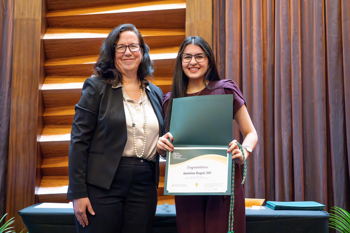 Medicine-AOA_04_Induction-Ceremony