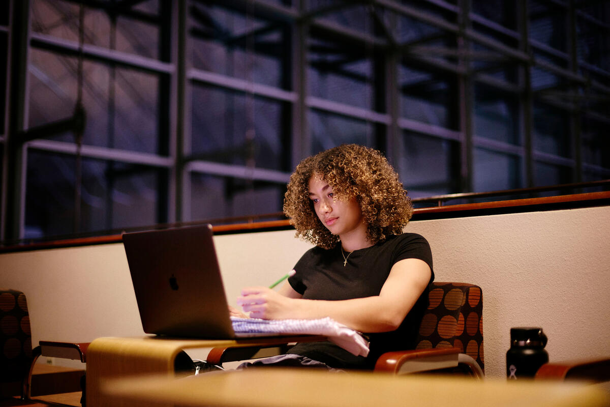 Some early studying during the opening week of the Spring 2026 semester (Josh Hawkins/UNLV).