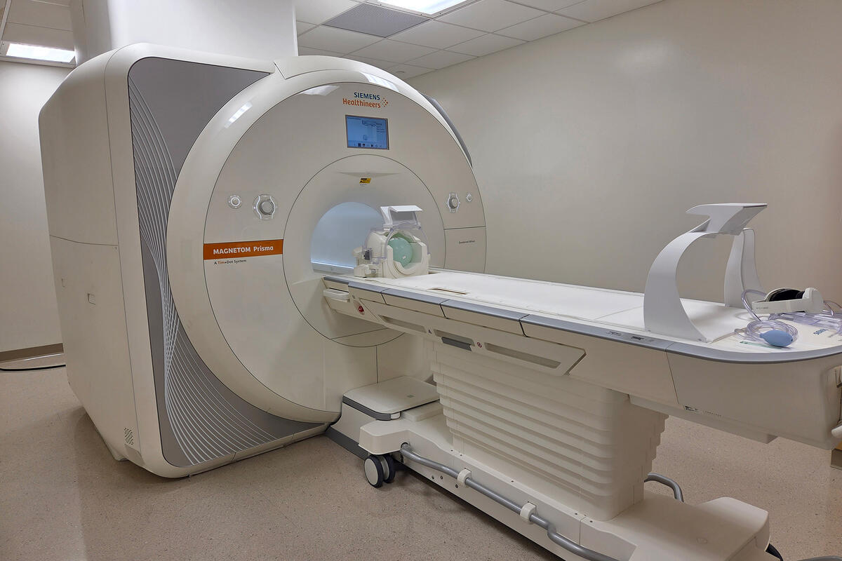 magnetic resonance imaging (fMRI) imaging facility