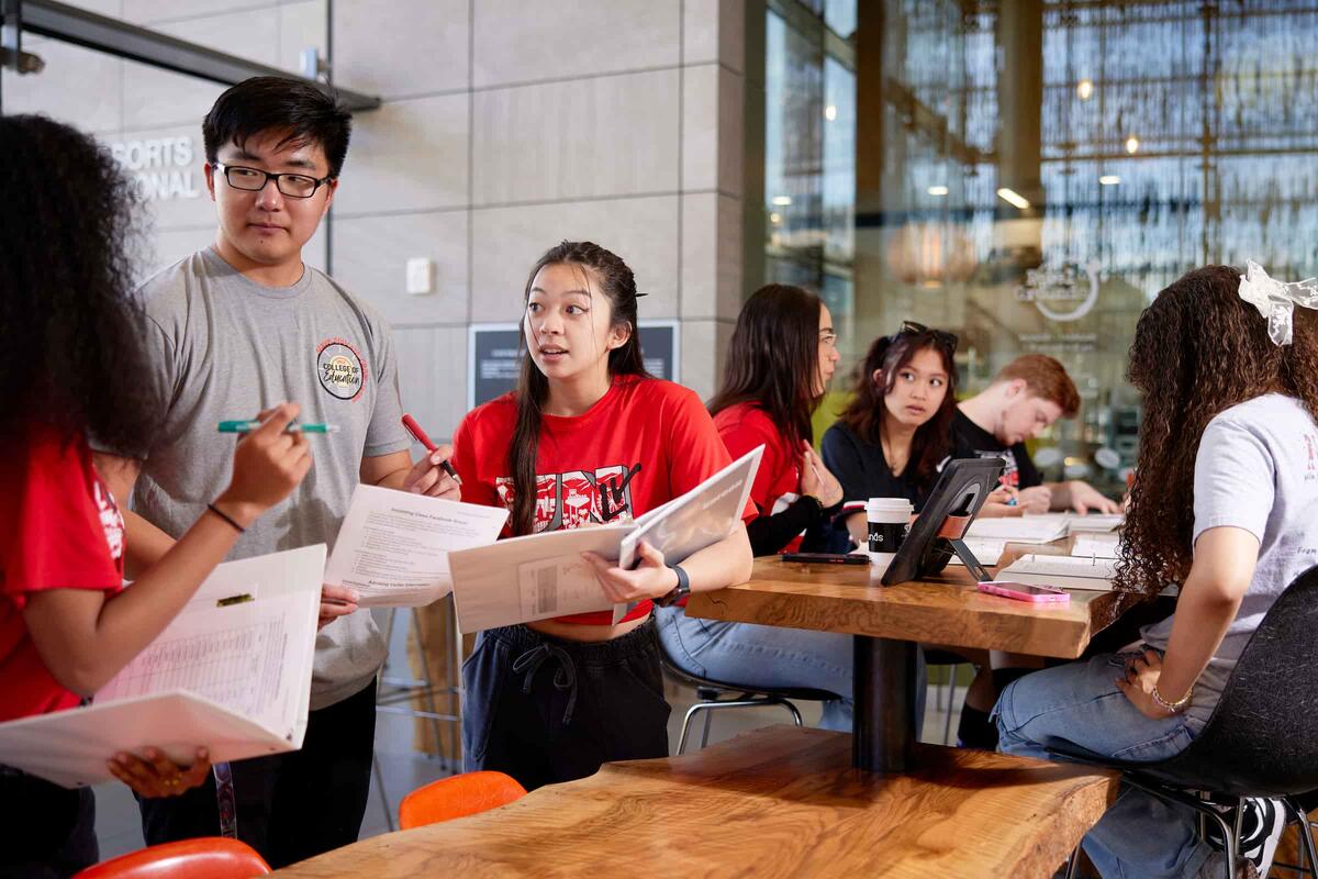 Students at the involvement fair 