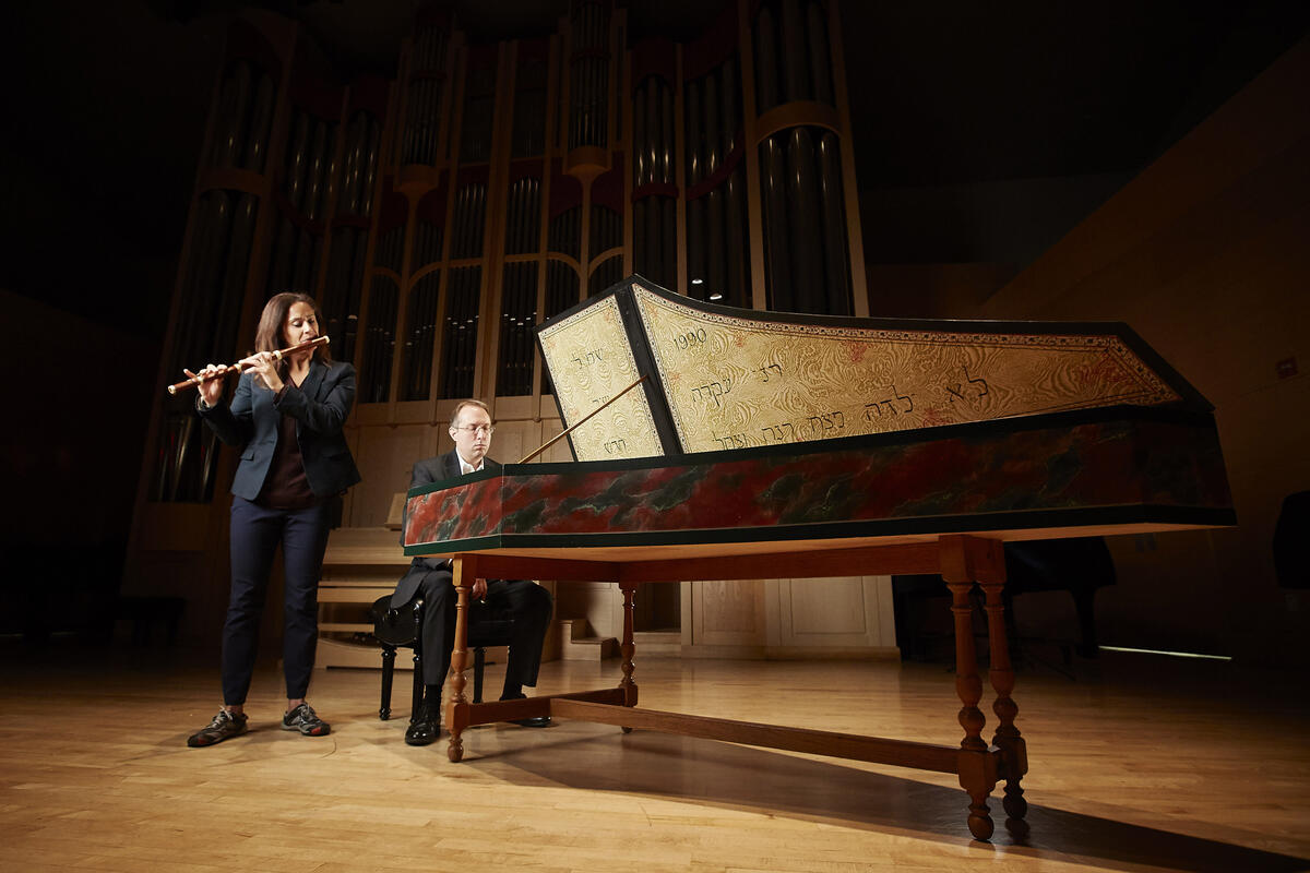 Jennifer Grim (flute) and Jonathan Rhodes (harpsichord) perform