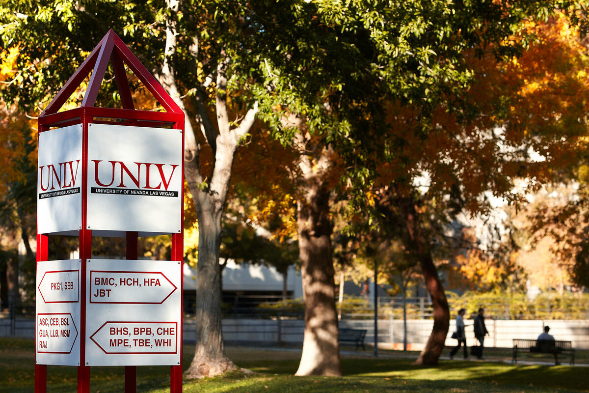 U.N.L.V. sign on academic mall