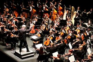 The UNLV Symphony Orchestra performs.