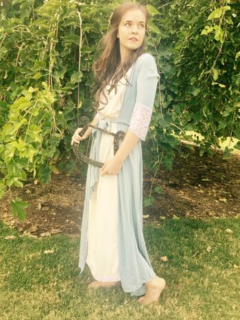 Lacy Burchfield (Eurydice)