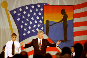 Bill Clinton on UNLV Campus, June 9, 1996