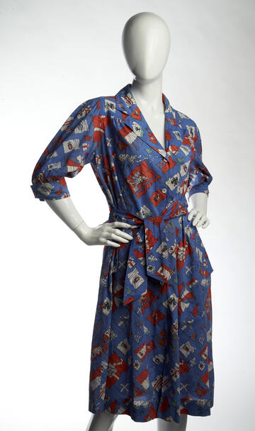 In all the ways the 20th century breaks away from the previous 500 years of fashion, it is its emphasis on the natural silhouette that is perhaps the most profound. This day dress by French luxury goods house Hermes is made of treated cotton to travel well and wash easily. The tie at the waist allows the wearer to adjust the dress for a snug fit. Sidney bought several of these dresses in Paris in the late 1970s. She was worn them for everything from hosting luncheons to working in her garden. (R. Marsh Star
