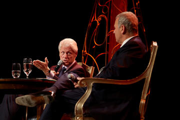 Former President Clinton answers questions from UNLV students, faculty, and donors during a Q&A session moderated by Brian Greenspun. (Aaron Mayes/UNLV Photo Services)