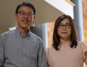 UNLV computer science professors Yoohwan Kim (left) and Juyeon Jo