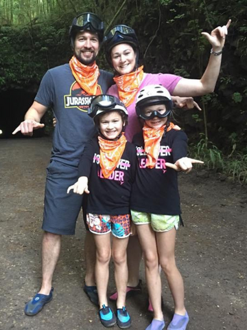 couple poses with two kids