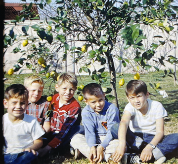 dean chronister in a picture of him as a young boy with other boys