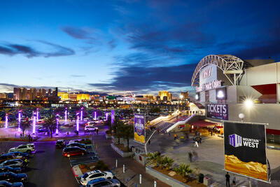 Thomas and Mack View