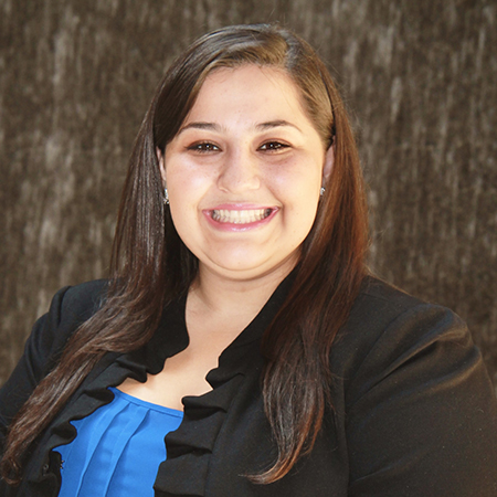 Taryn Kole headshot