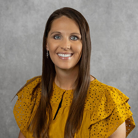 Portrait of Jenna Serr