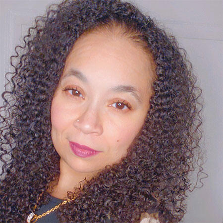 Headshot of Tina Barnes