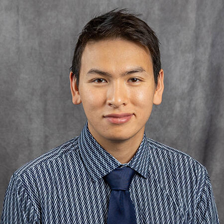Headshot of Darren Nguyen