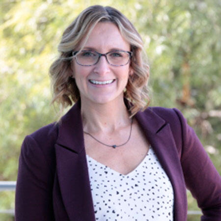 Portrait of Shae Deschutter