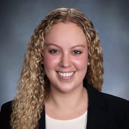 Photo of Emily Sagalow