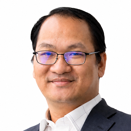Portrait of Mike Nguyen