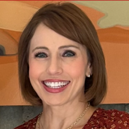 Portrait of Stephanie Cooper