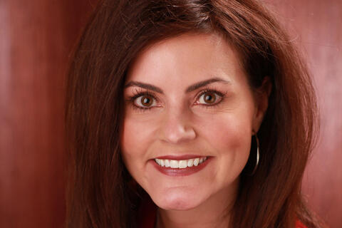 Melissa Maher headshot