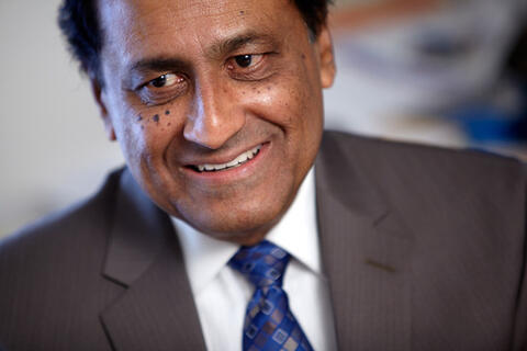 Karu Hangawatte's portrait