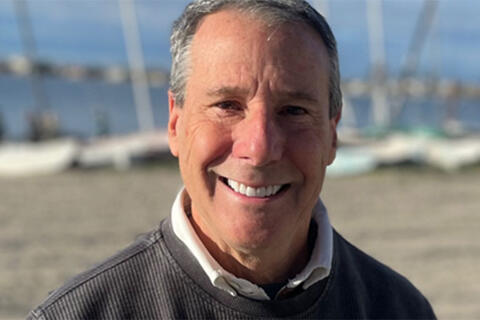Headshot of Jonathan Sparer