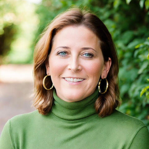 Portrait of Rikki Tanenbaum