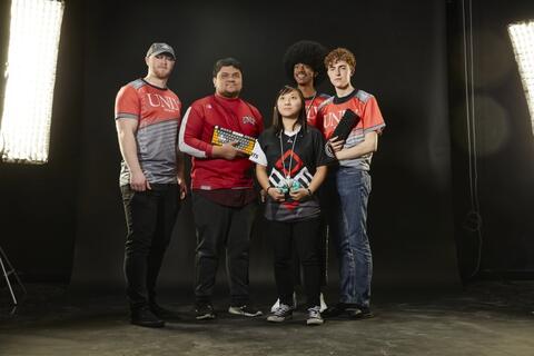 8 Bit Esports Team