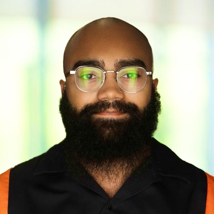 Donavan Ross ‘23 | People | UNLV