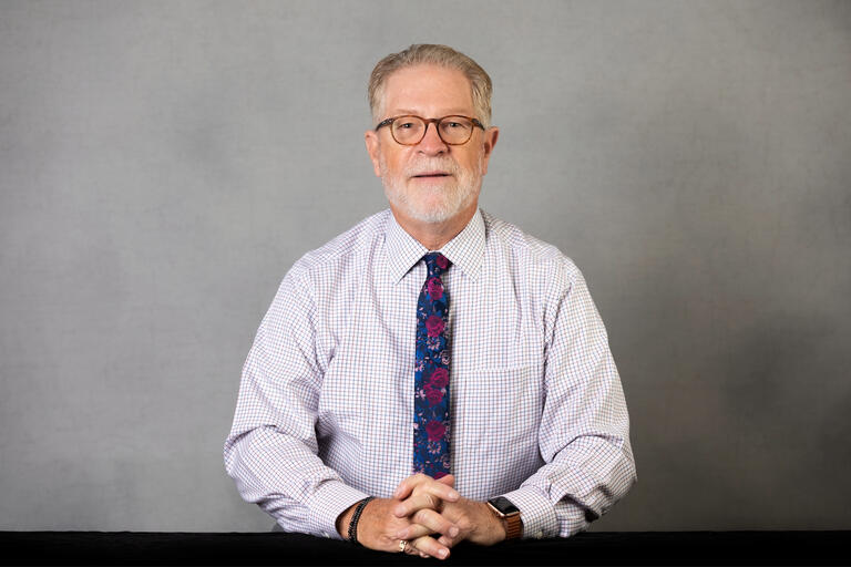 A portrait of Jeffrey Ebersole